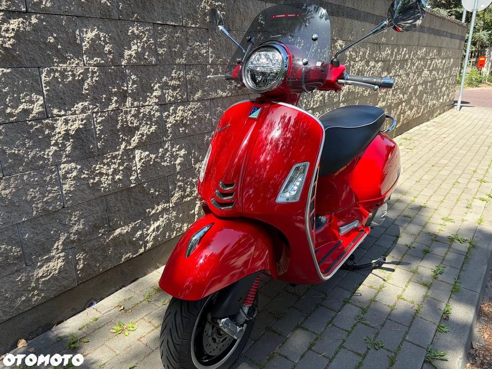Vespa GTS - 3