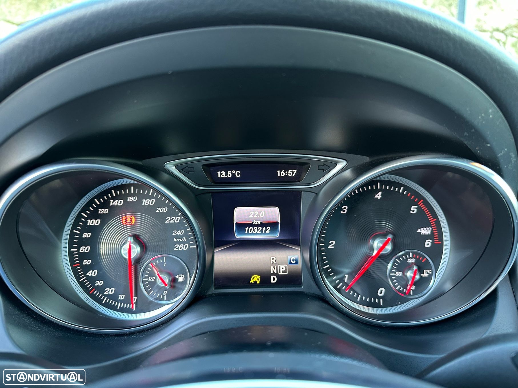 Mercedes-Benz CLA 180 - 20