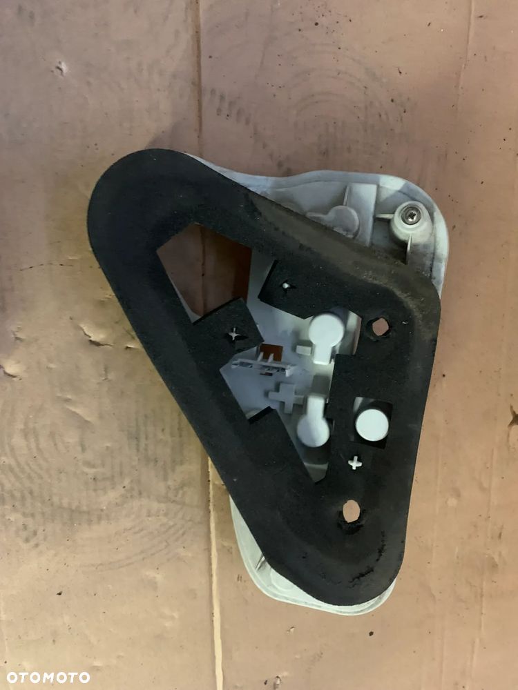 Wkład lampy prawy tył tylny Opel Astra H Kombi - 3