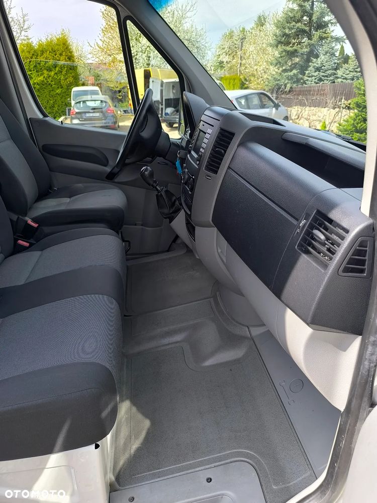 Volkswagen CRAFTER - 14