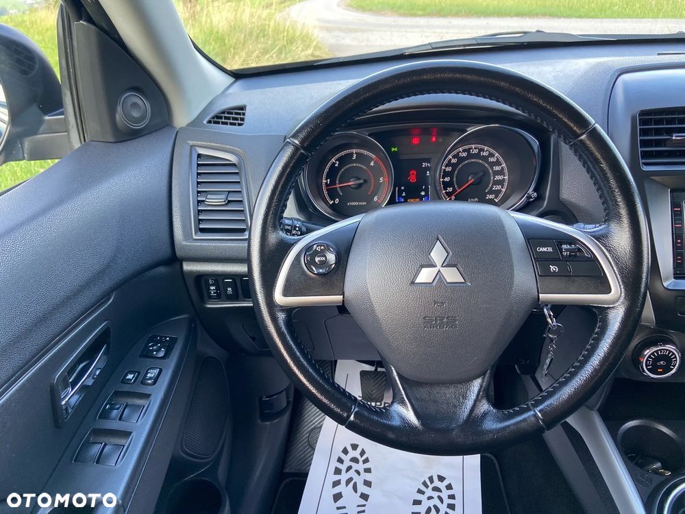 Mitsubishi ASX 1.8 DID Invite 4WD AS&G - 16