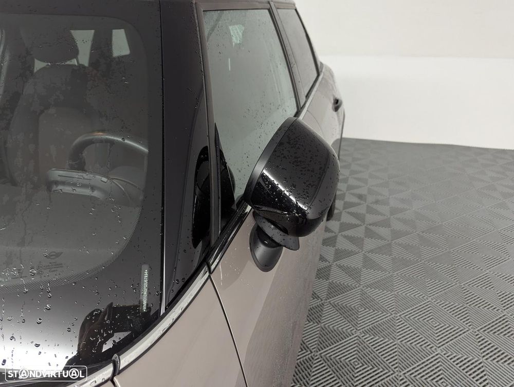 MINI 5 Portas Cooper Sport Edition - 17