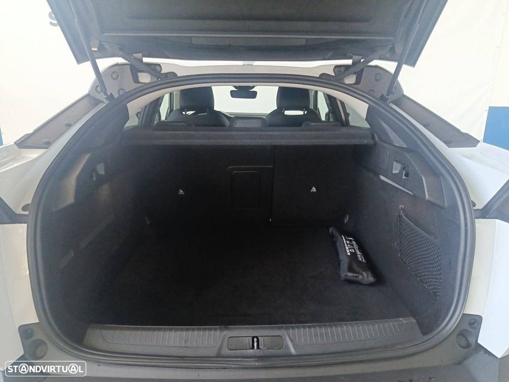 Peugeot 408 1.2 Hybrid Allure e-DCS6 - 6