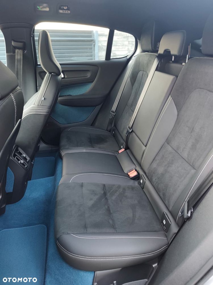 Volvo C40 P8 Recharge AWD Plus - 14