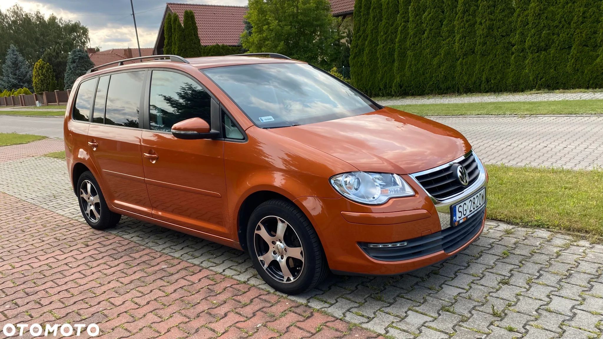 Volkswagen Touran 1.4 TSI Comfortline Perfectline - 1