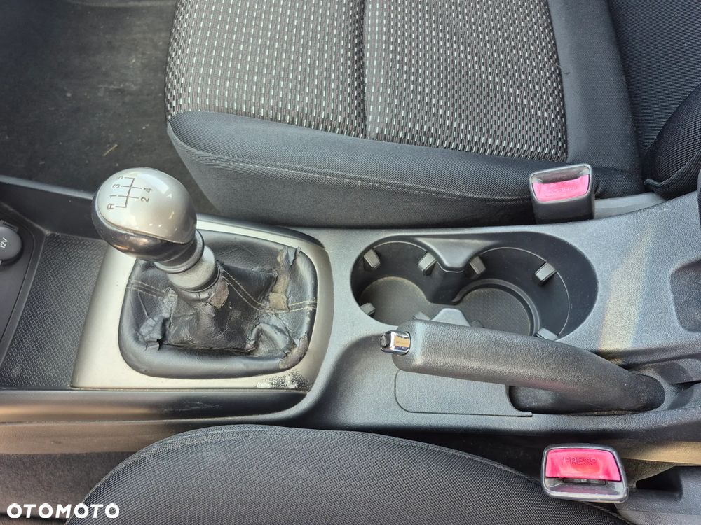 Hyundai i30 1.6 Style - 13