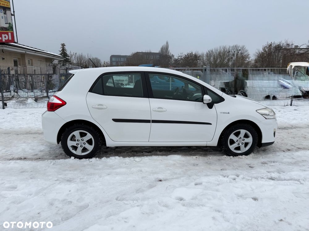 Toyota Auris 1.8 HSD Luna - 5