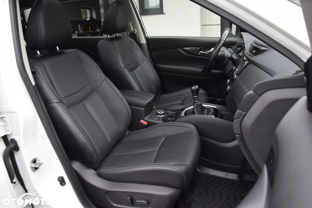 Nissan X-Trail 1.7 dCi ALL-MODE 4x4i Tekna - 6