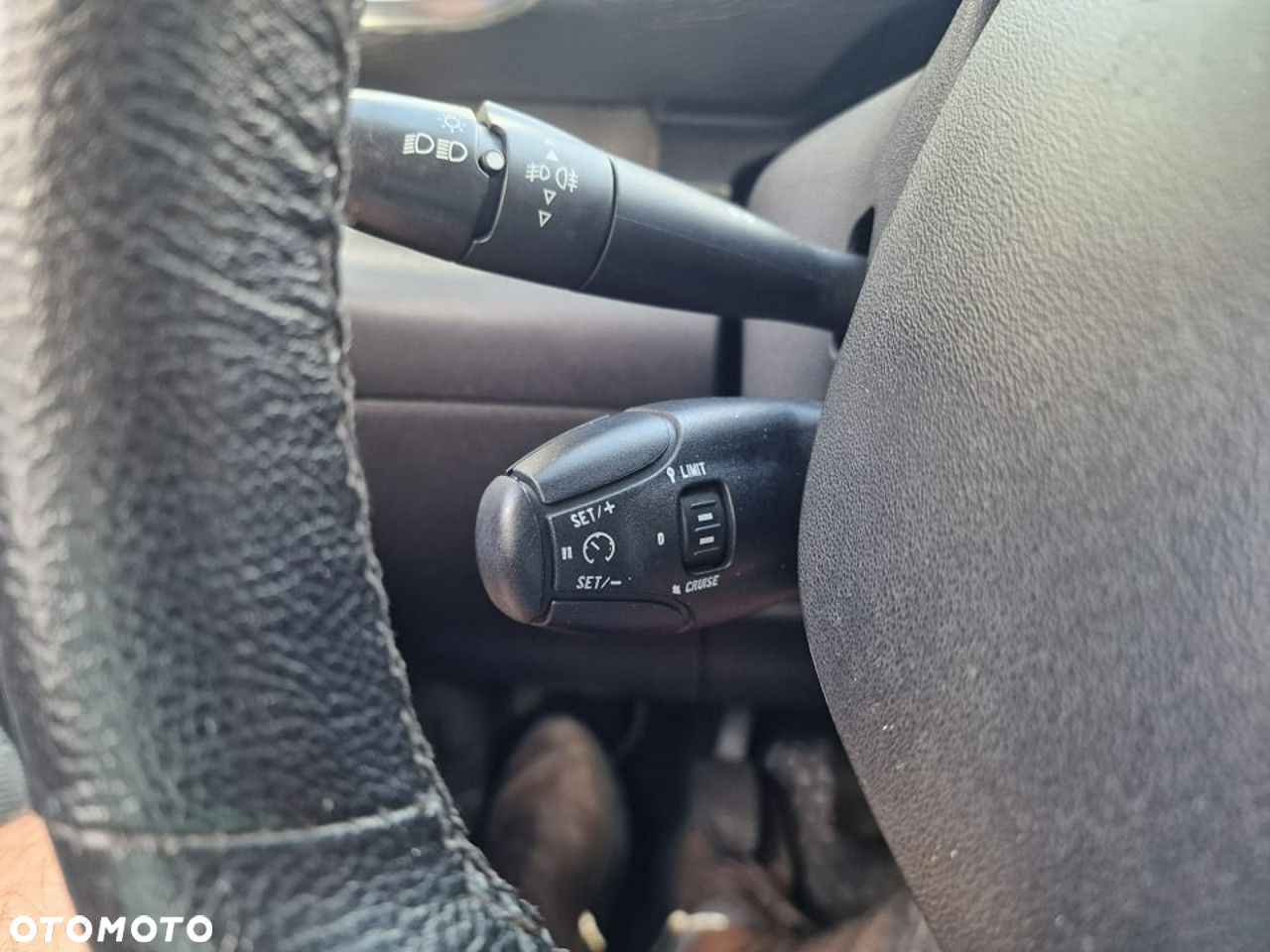 Citroën C3 Picasso HDi 115 FAP Tendance - 10