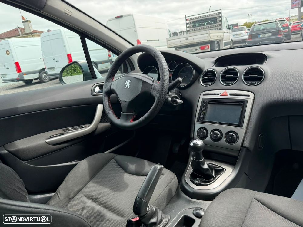Peugeot 308 1.6 HDi Executive - 6