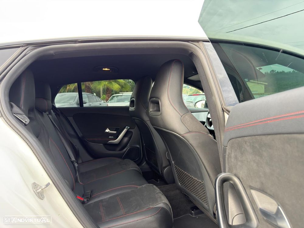 Mercedes-Benz CLA 180 d Shooting Brake AMG Line Aut. - 15