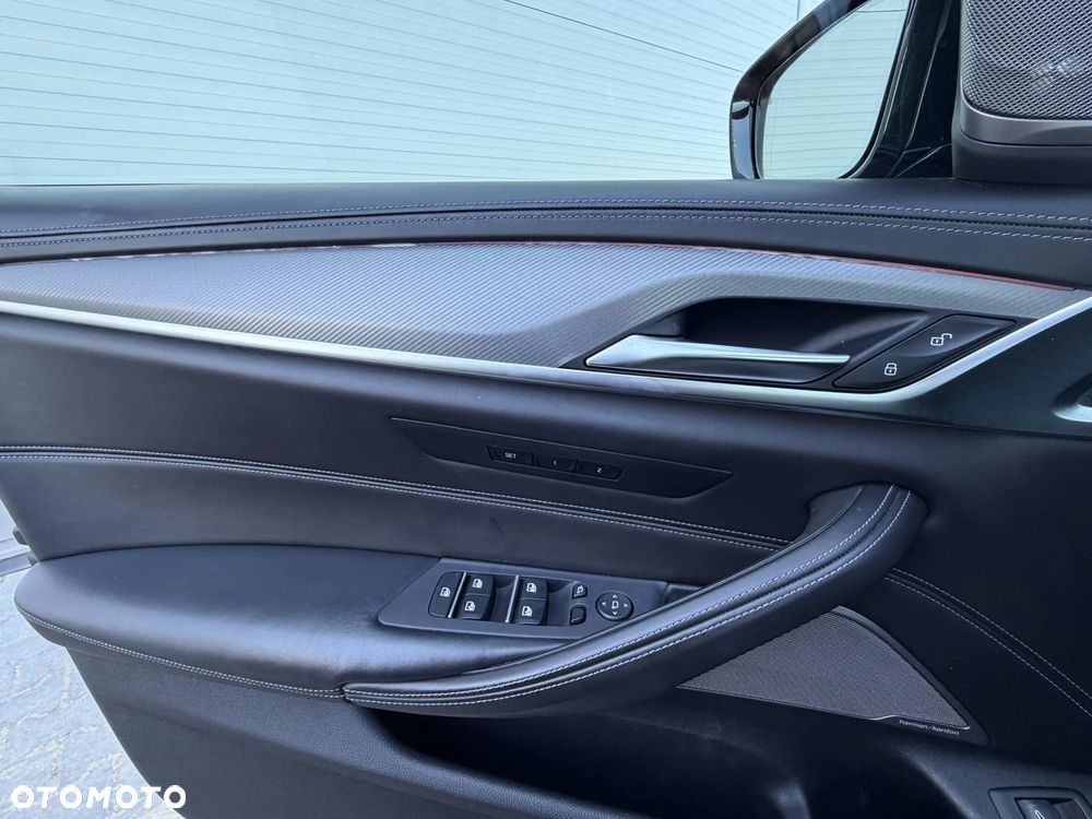 BMW M5 - 16