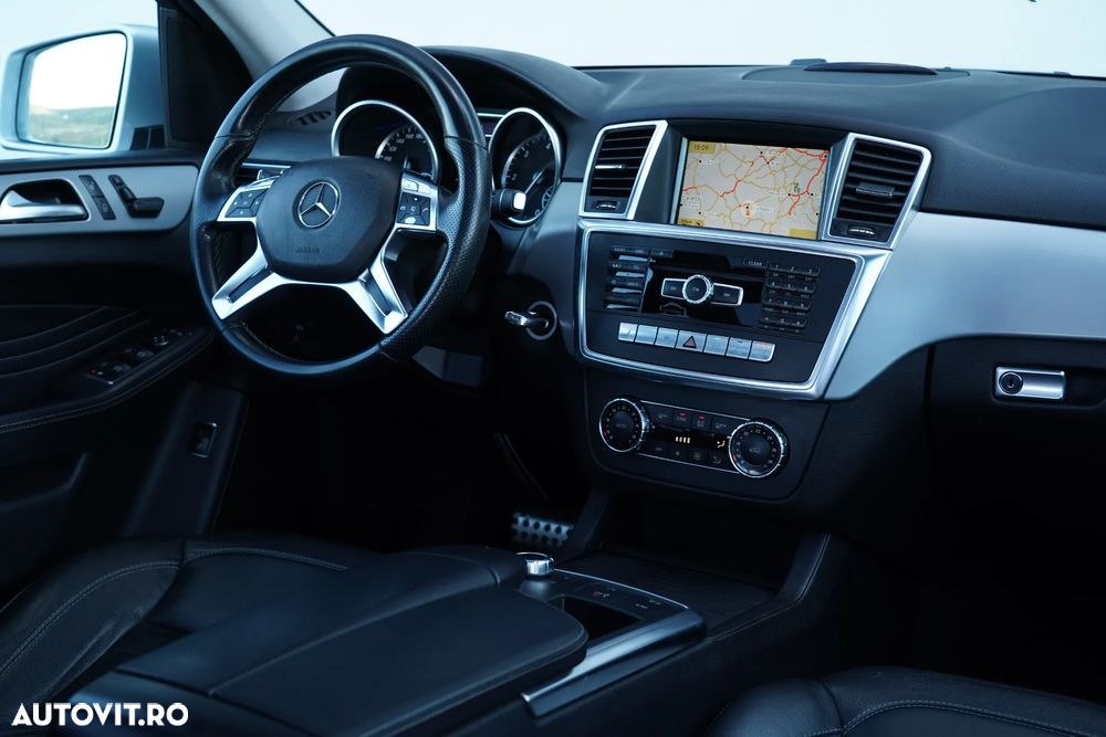 Mercedes-Benz ML 250 BlueTEC 4MATIC 7G-TRONIC Edition 1 - 13