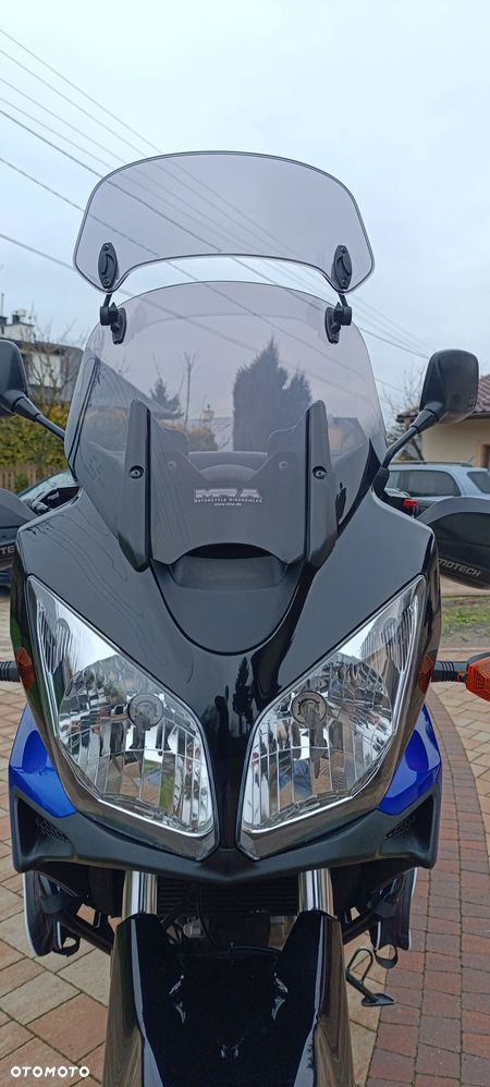 Suzuki V-STROM - 19