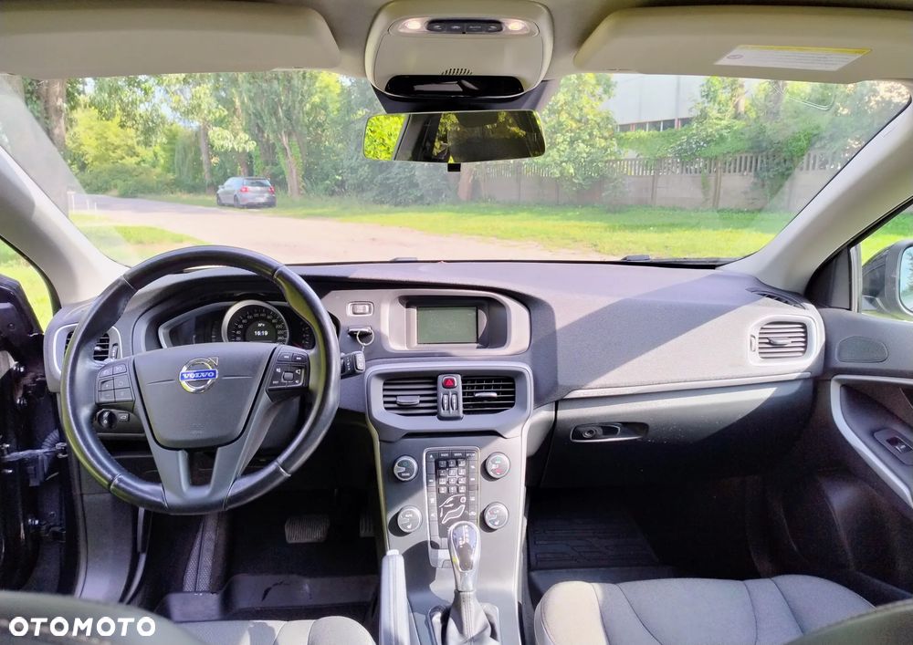 Volvo V40 Cross Country T4 AWD Kinetic - 6