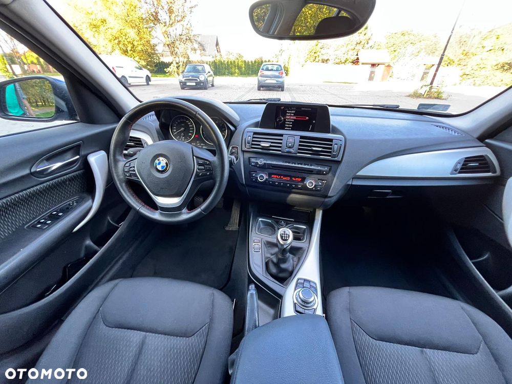 BMW Seria 1 114i - 11