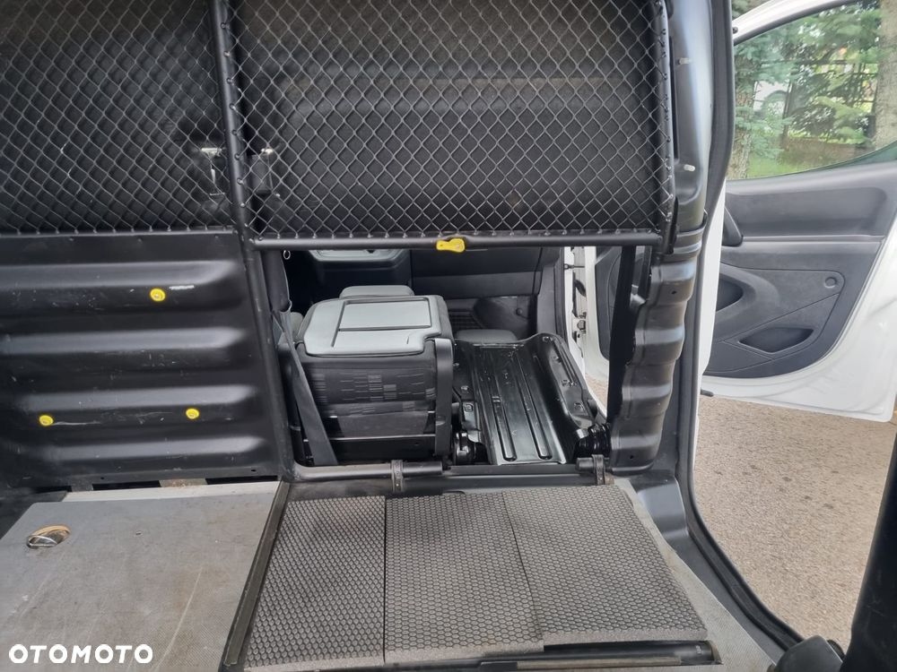 Citroën Berlingo Super Stan Automat tyko 199 tyś km Klima - 9