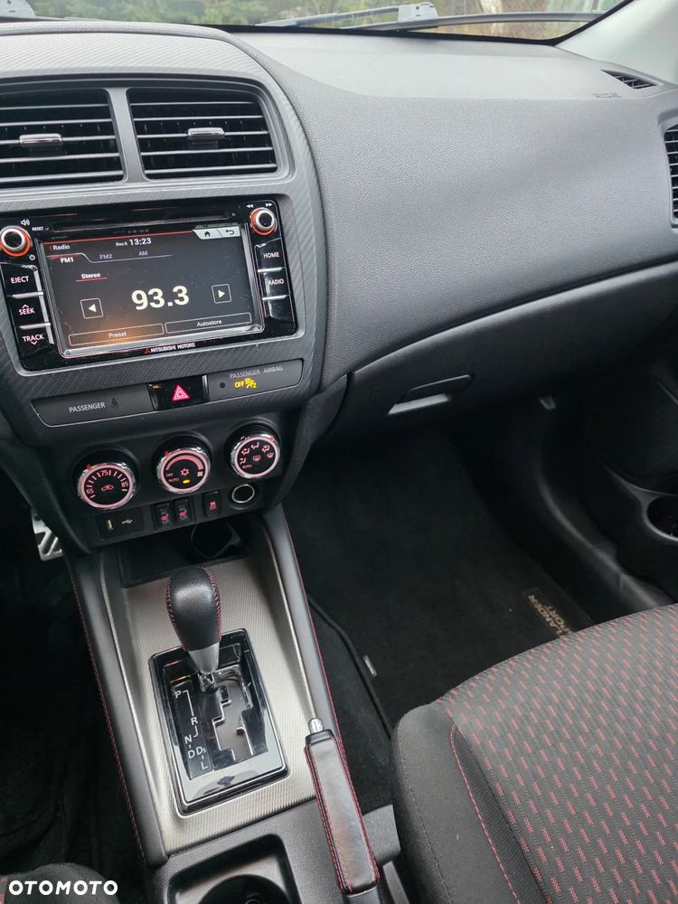 Mitsubishi ASX 2.0 4WD CVT Plus - 19