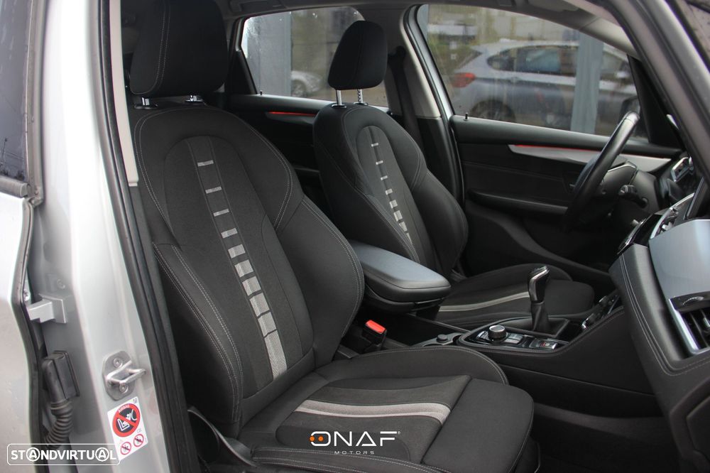 BMW 216 Active Tourer d Line Sport - 19