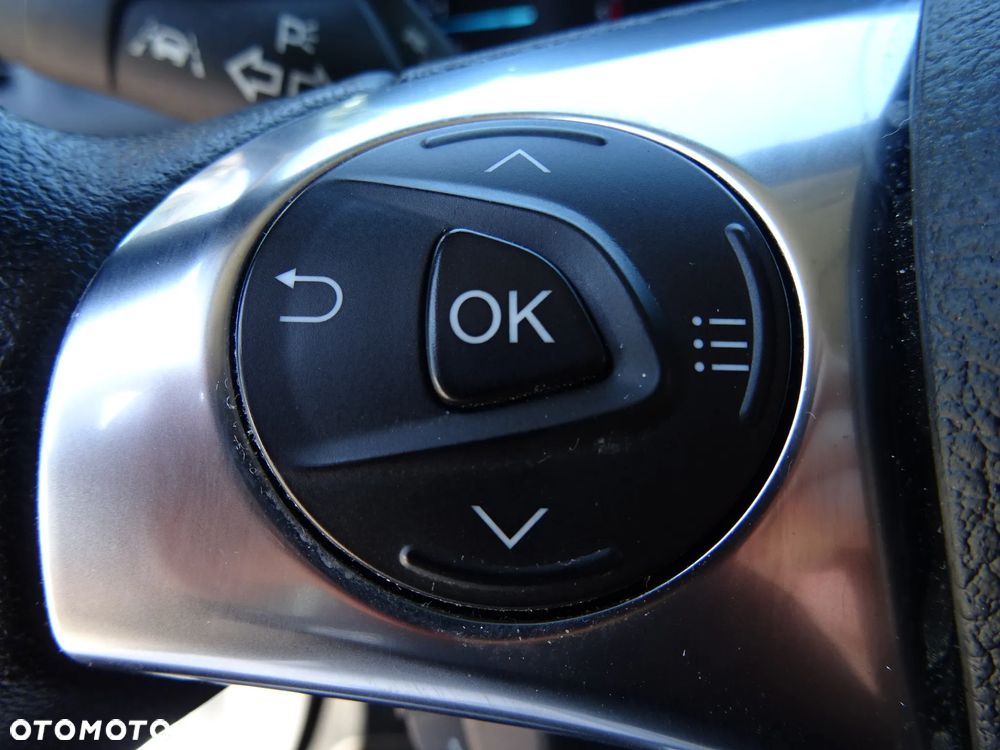 Ford Tourneo Connect 1.5TDCi Start-Stop Titanium - 29