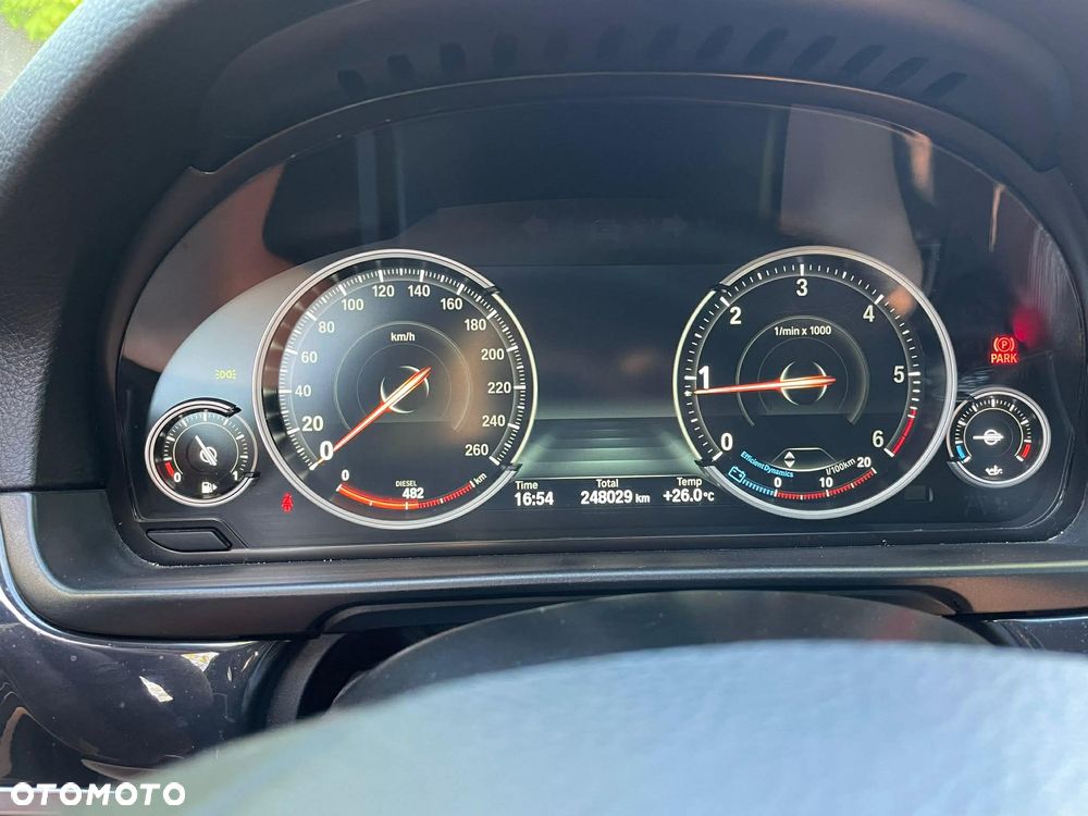 BMW Seria 5 520d - 10