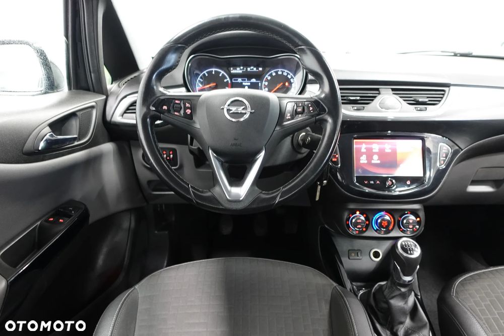 Opel Corsa 1.0 T Cosmo S&S - 33
