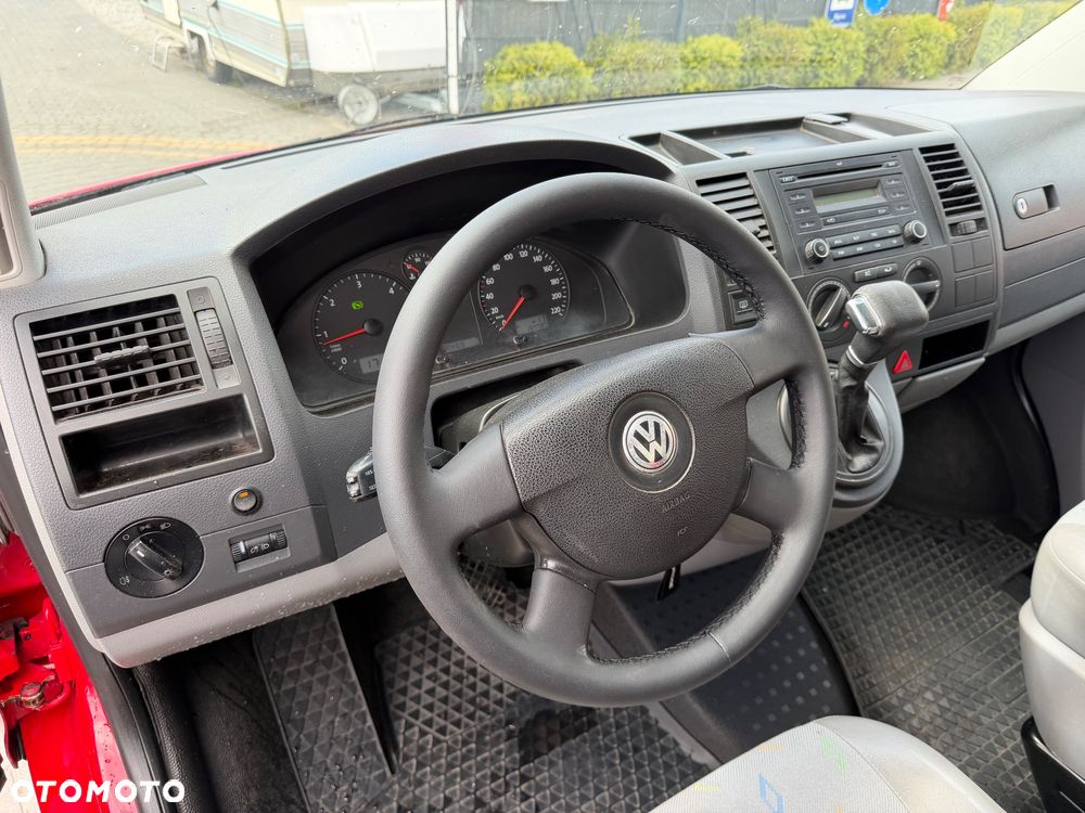 Volkswagen Transporter T5 - 11