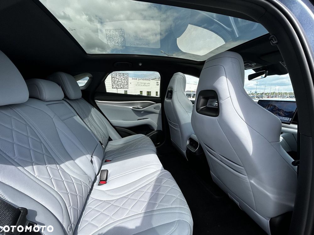 BYD Sealion 7 - 17