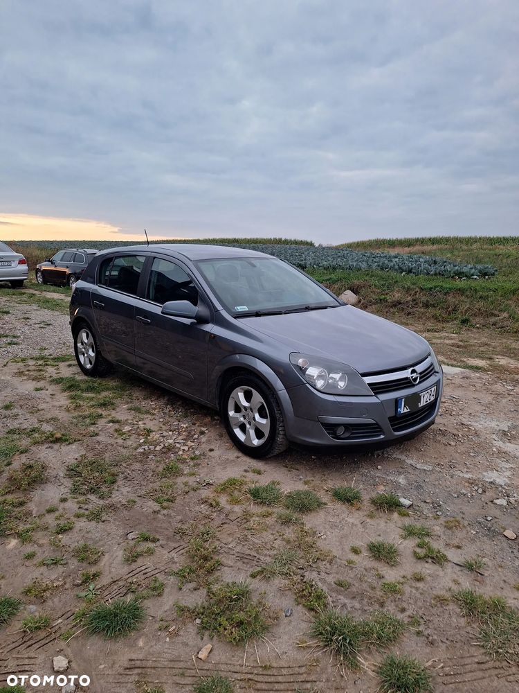Opel Astra 1.6 Cosmo - 2