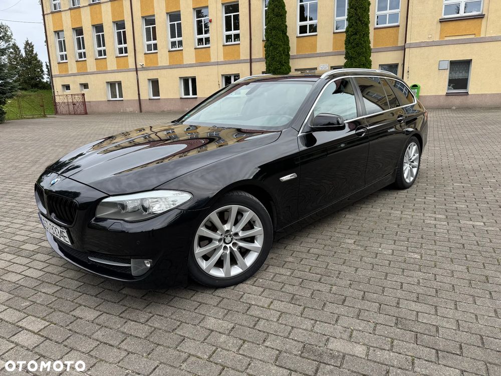 BMW Seria 5 525d - 1