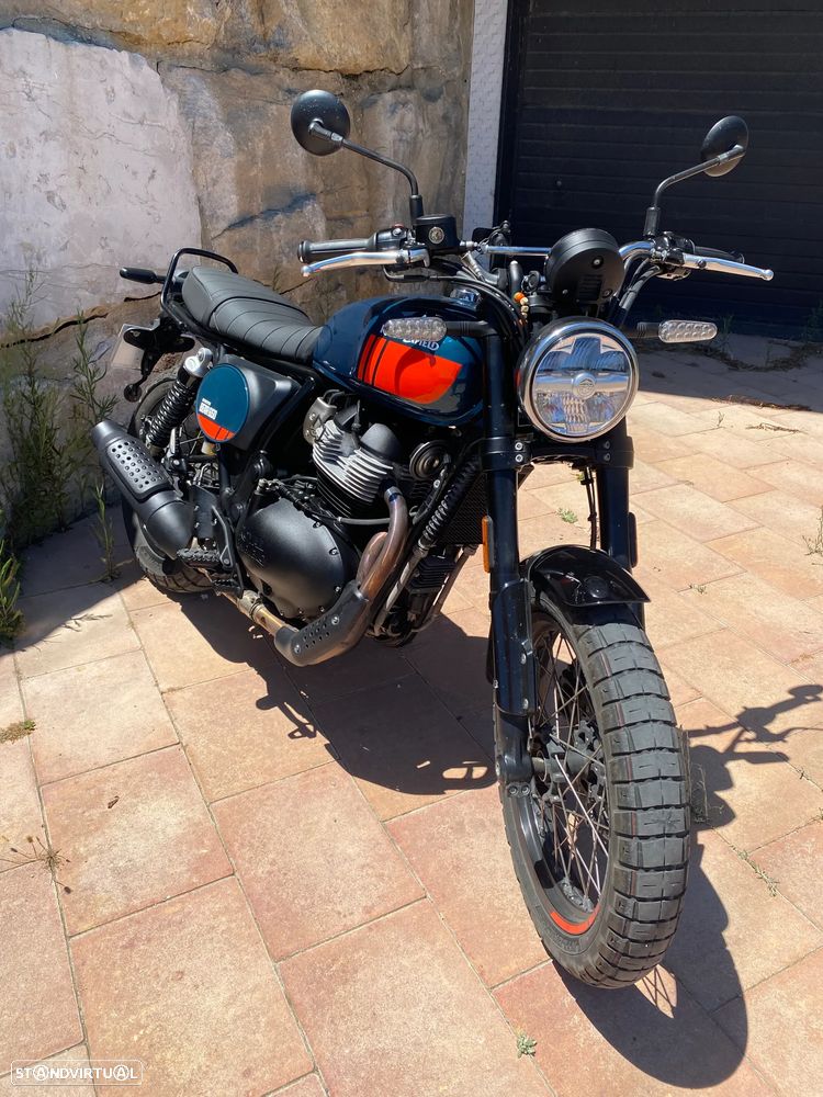 Royal Enfield Bear 650 Petrol Green - 3