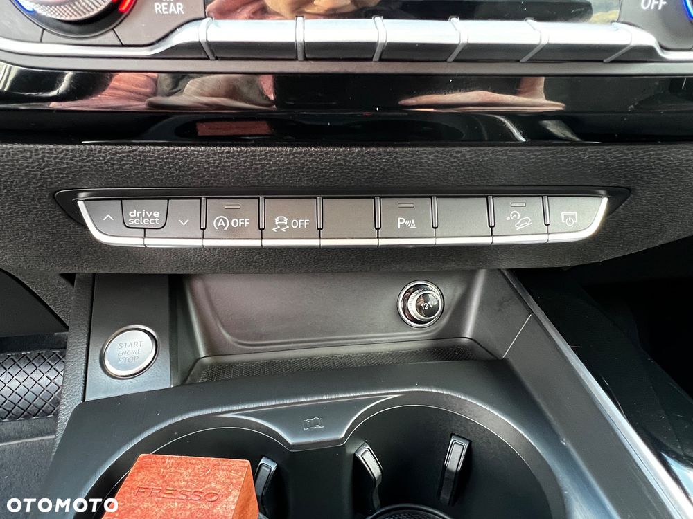 Audi A4 Allroad 2.0 TDI Quattro S tronic - 31