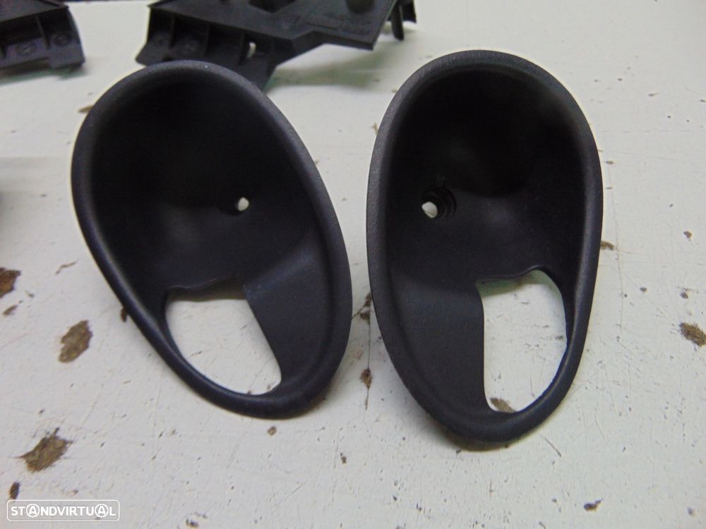 Ford Puma  manipulos de porta - 5