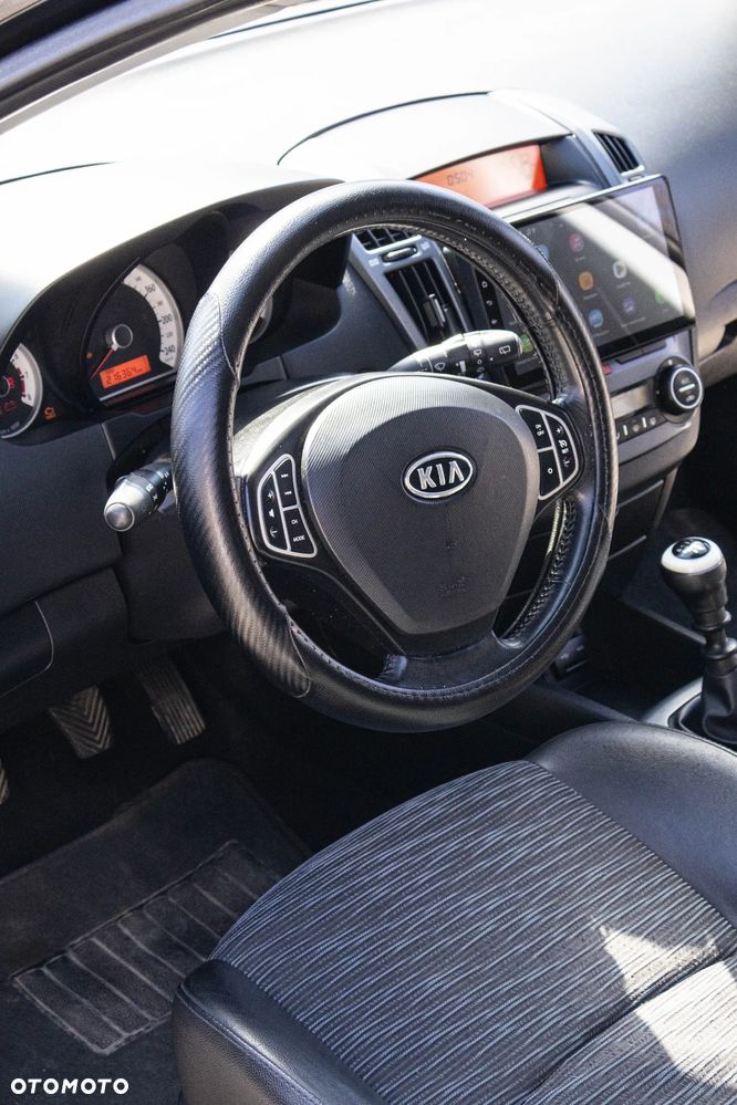 Kia Ceed 2.0 Optimum - 10