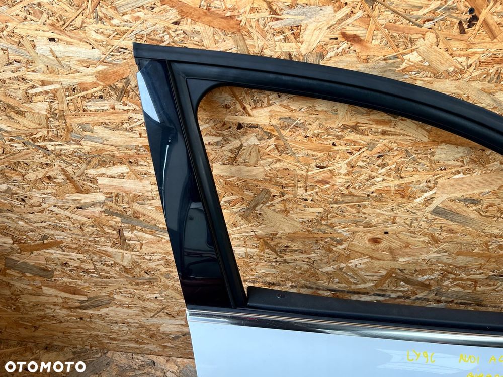 DRZWI PRZEDNIE PRAWE prawy przód audi a4 b8 allroad lakier: ly9c - 2