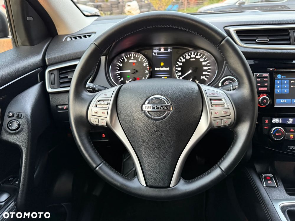 Nissan Qashqai 1.6 DIG-T TEKNA+ - 28