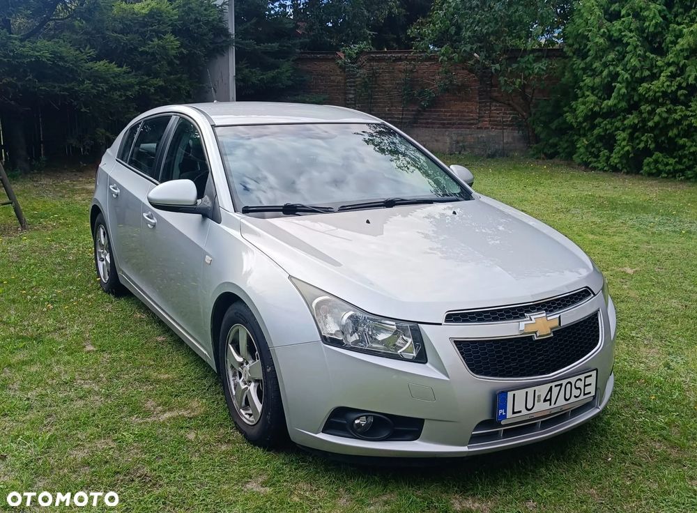 Chevrolet Cruze 1.8 LT+ - 4