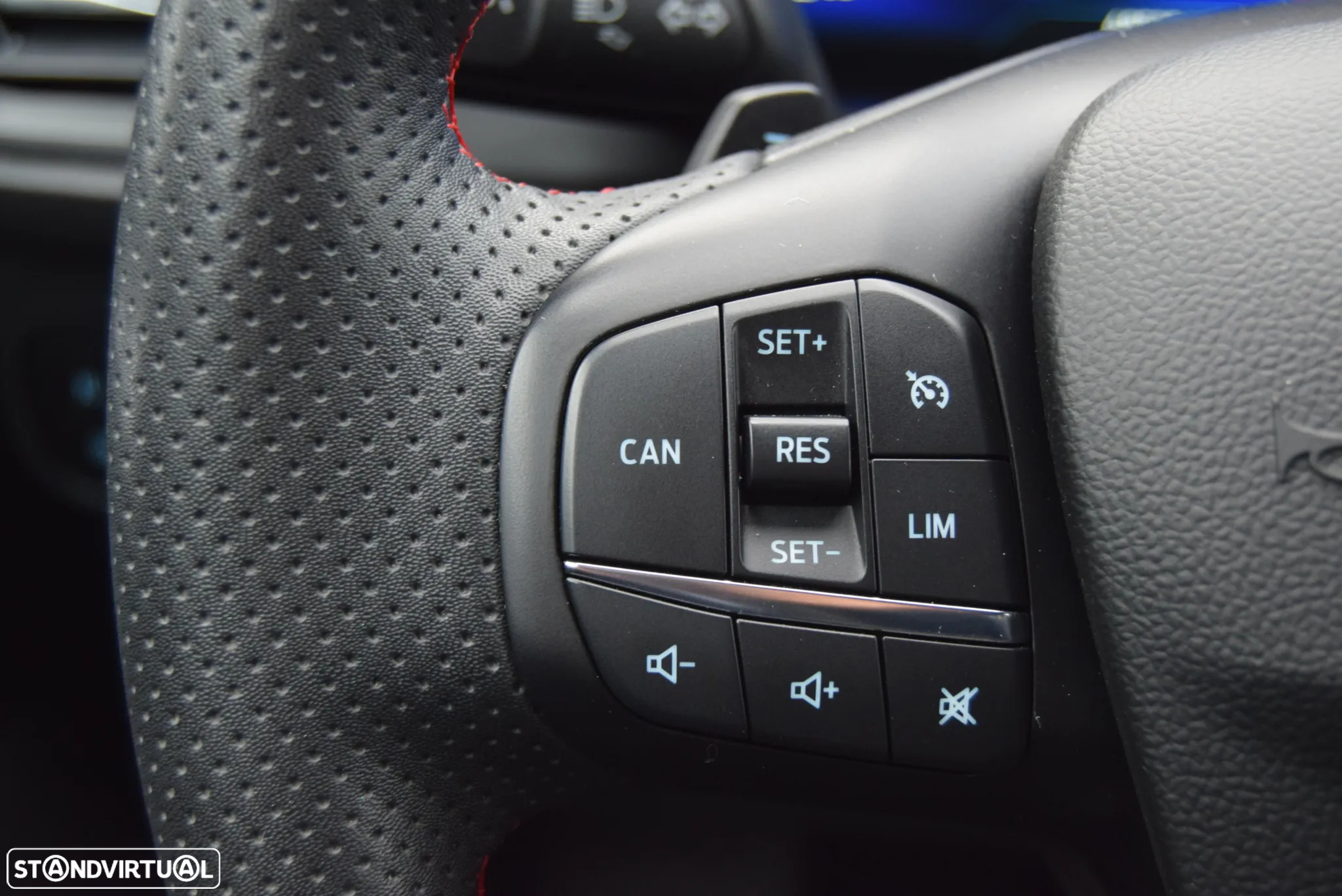 Ford Focus 1.0 EcoBoost MHEV ST-Line X Aut. - 16