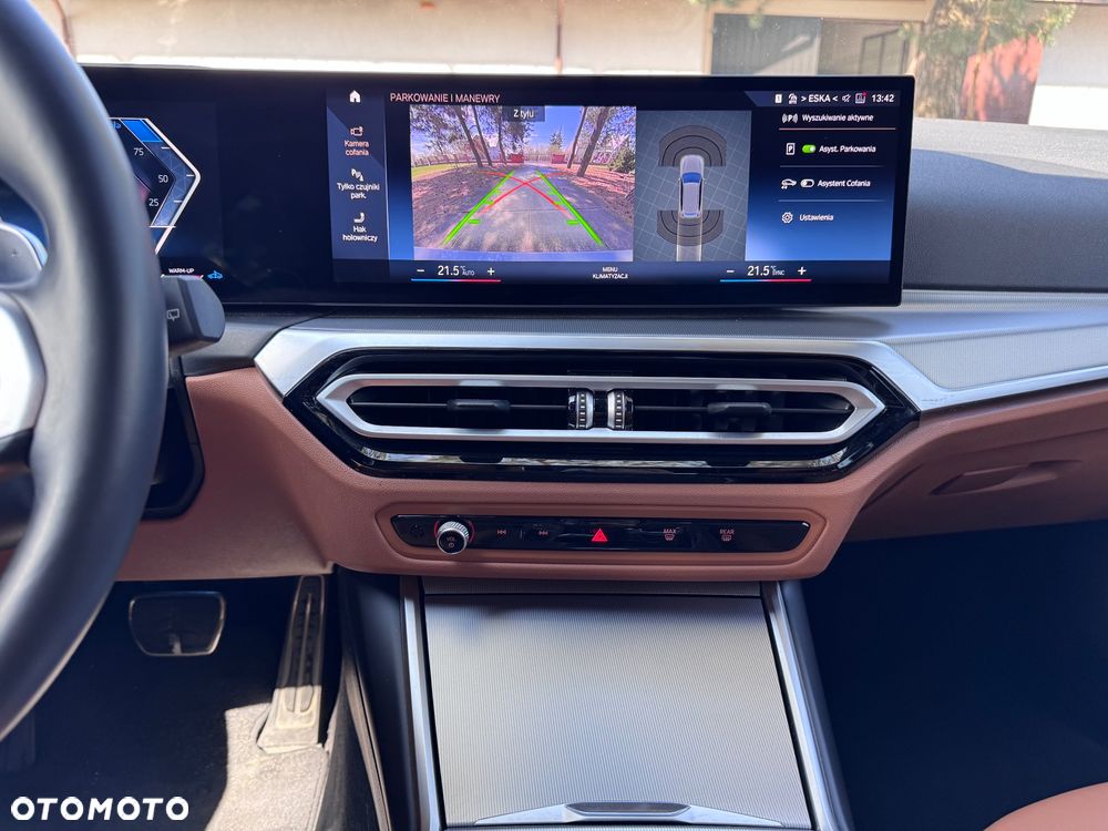 BMW Seria 3 320d xDrive mHEV M Sport - 32