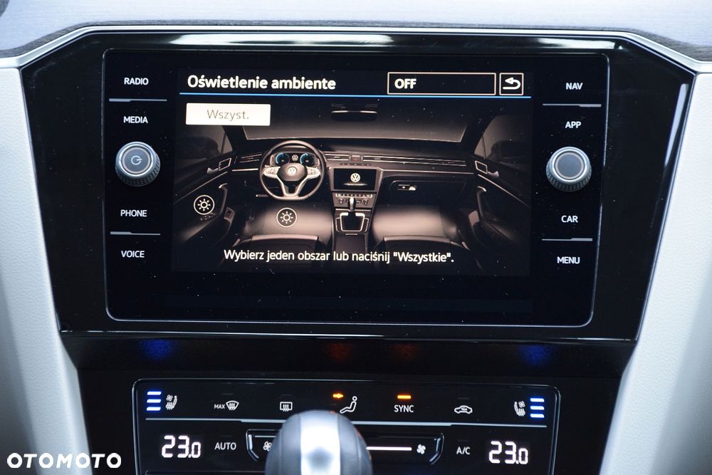 Volkswagen Passat 2.0 TDI 4Mot Elegance DSG - 18