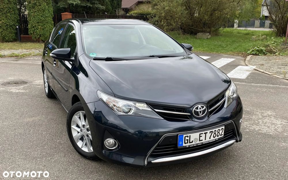 Toyota Auris 1.6 Executive - 15