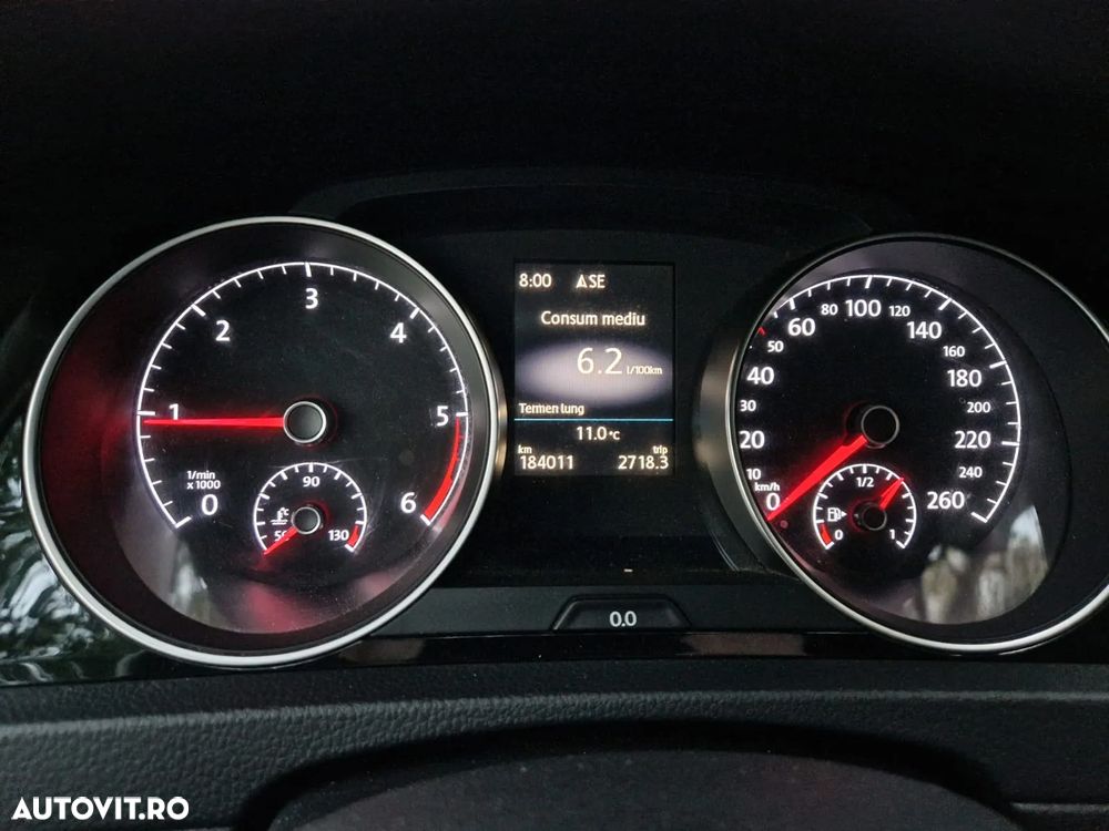 Volkswagen Golf 2.0 TDI Highline - 7