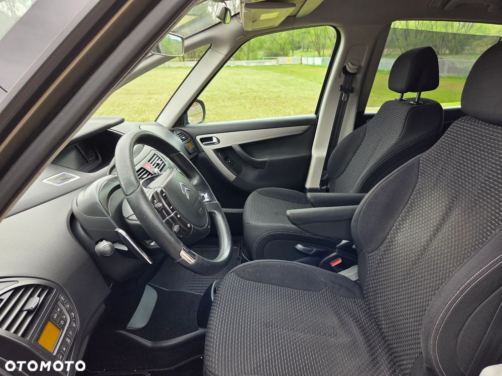 Citroën C4 Picasso - 6