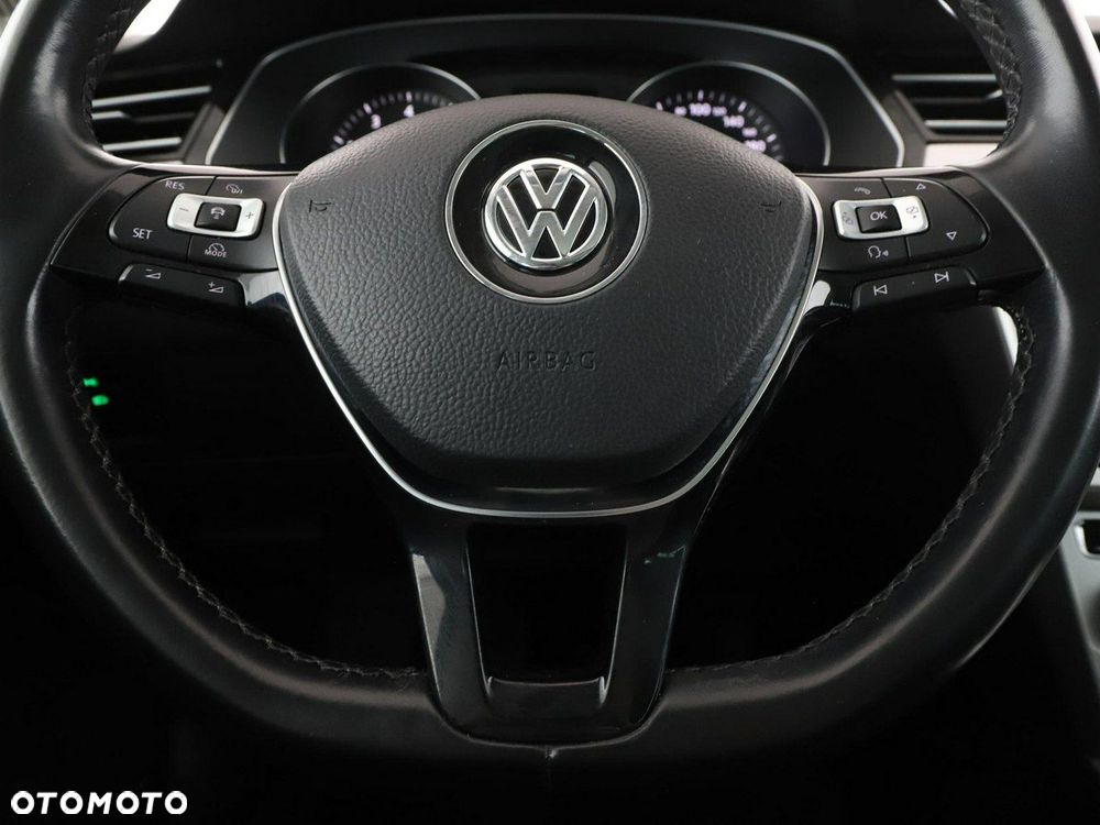 Volkswagen Passat 1.4 TSI (BlueMotion Technology) Comfortline - 22