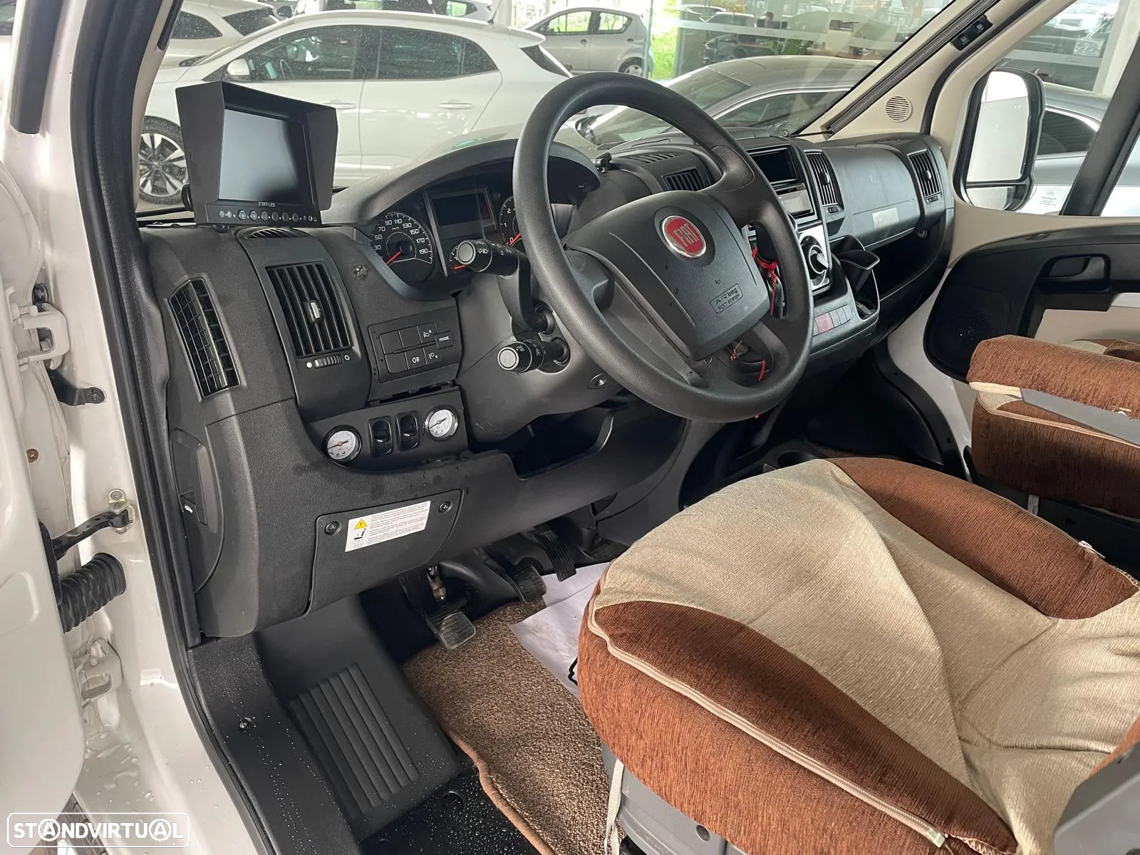 Bavaria T 700 Style Cama Central -Autocaravana - 10
