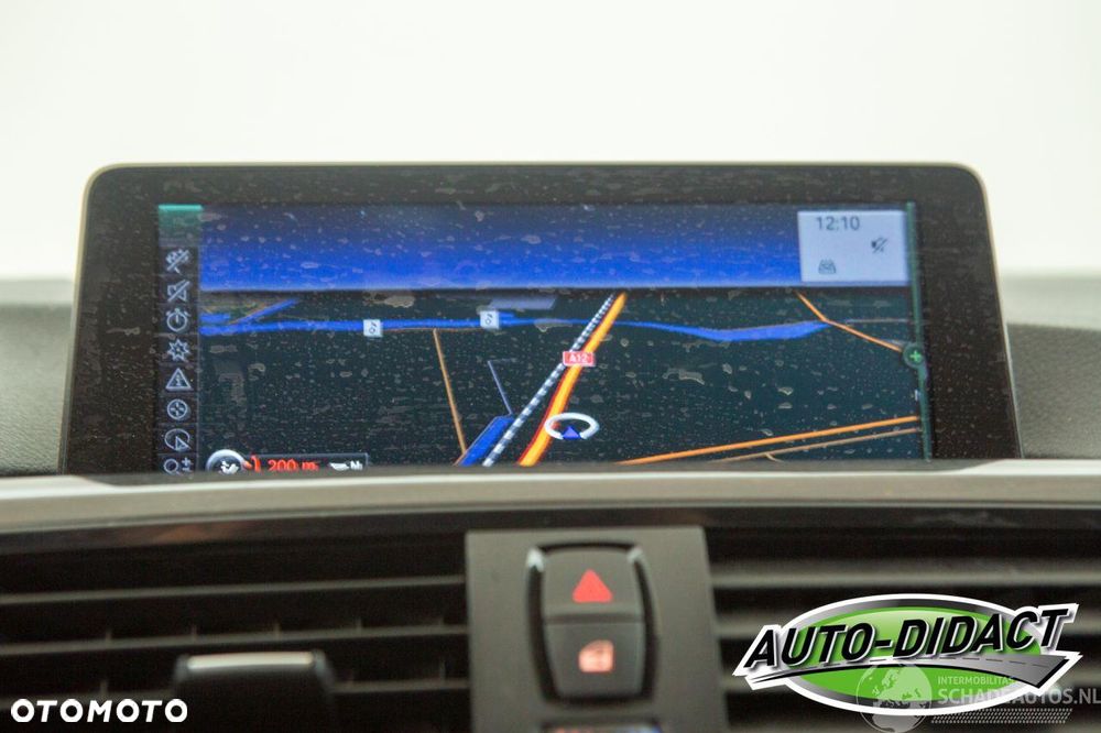 BMW Seria 3 - 33