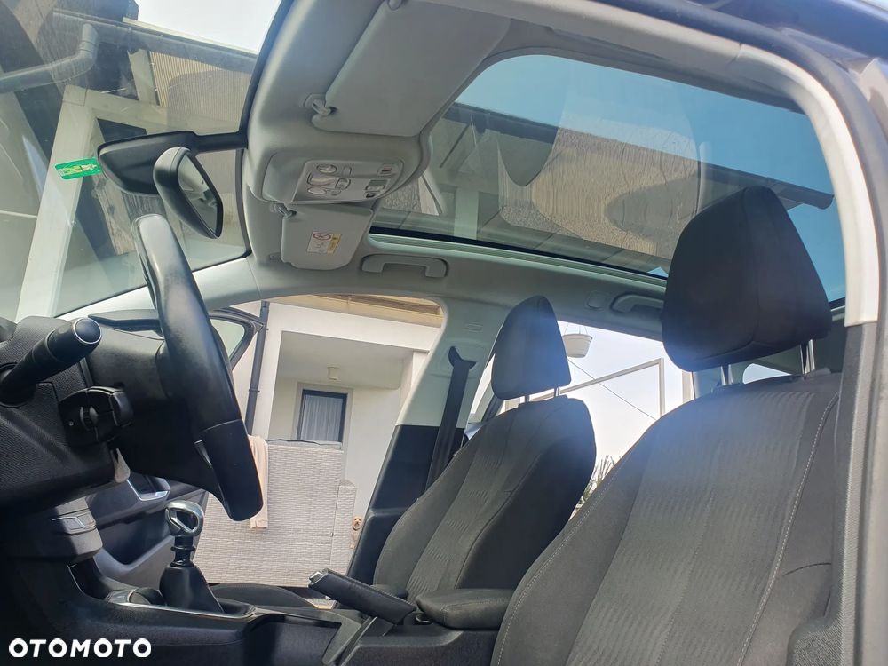 Peugeot 308 1.6 BlueHDi Allure S&S - 5