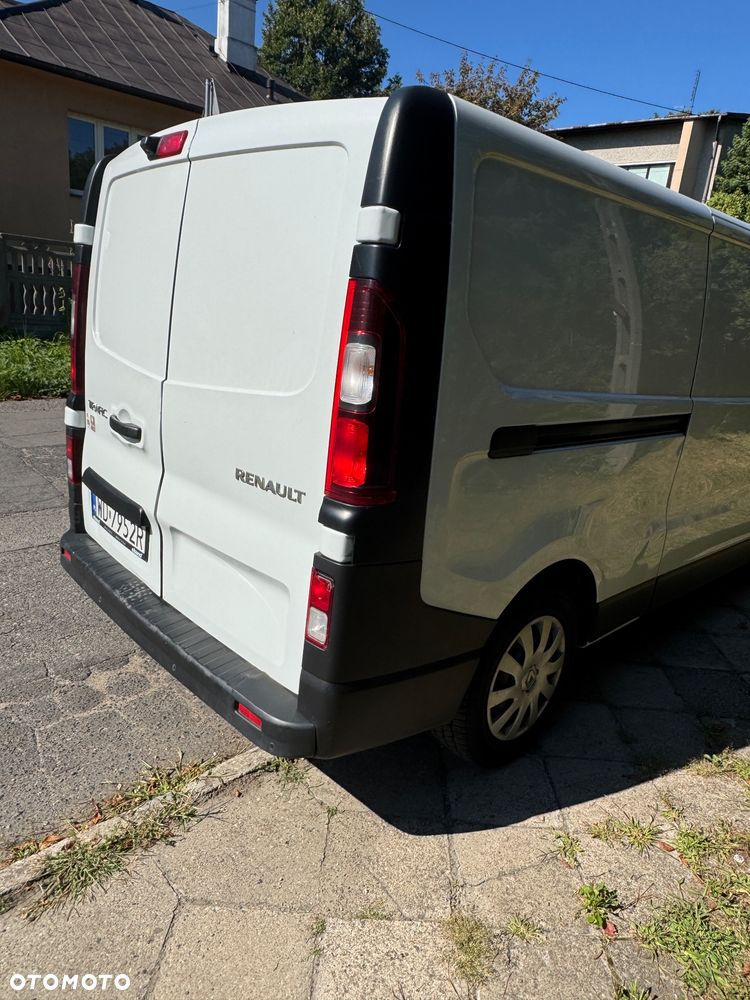 Renault trafic - 3