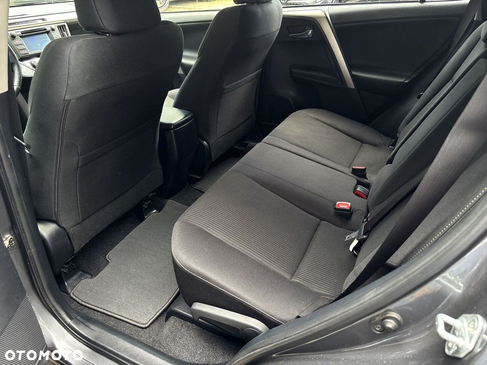 Toyota RAV4 - 14