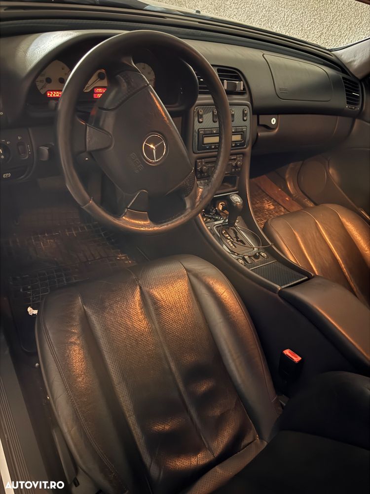 Mercedes-Benz CLK - 7